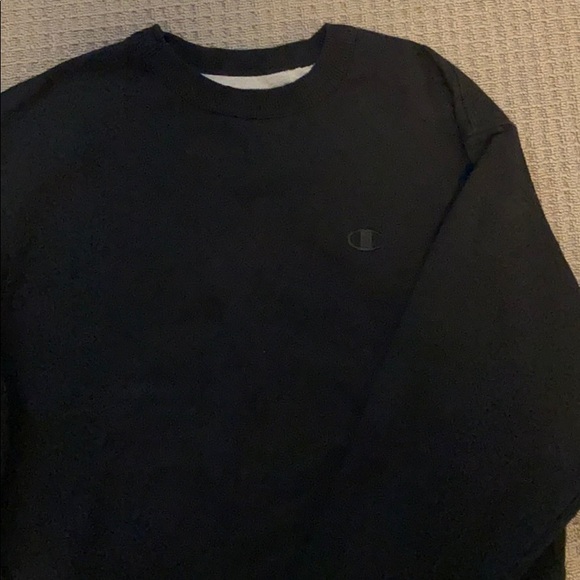 Champion Tops - Campion Crewneck